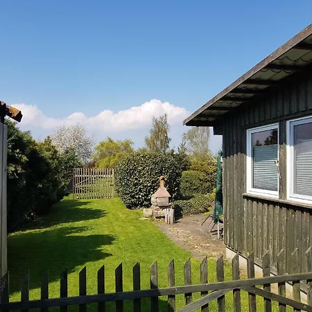 Wunderschoenes In Gross Schoritz Mit Garten, Grill Und Terrasse Garz (Rugen)